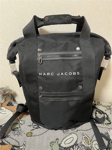 MARC JACOBSのバックパック/リュックを使った人気ファッ .